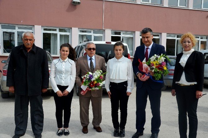 “Bariyerleri Yık, Yepyeni Kariyerlere Başla” Projesi