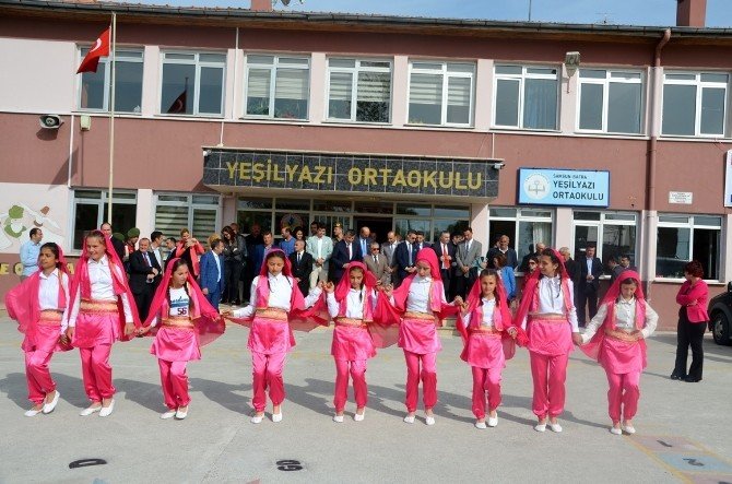 “Bariyerleri Yık, Yepyeni Kariyerlere Başla” Projesi