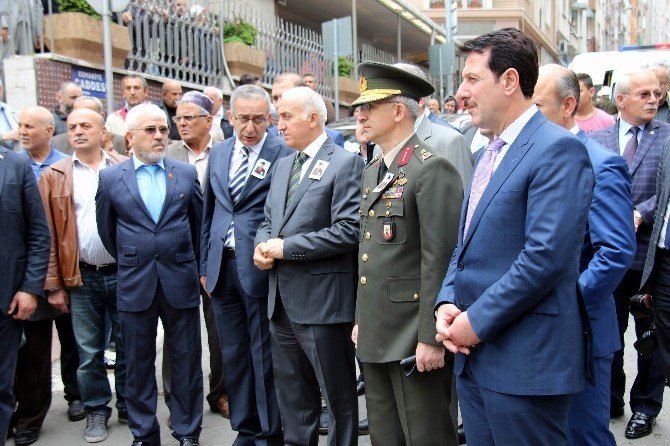 Kore Gazisi Son Yolculuğuna Uğurlandı