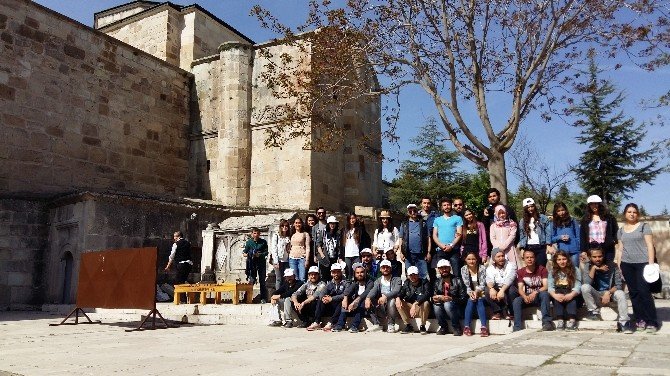 Sanat Tarihçileri Orta Karadeniz’de Buluştu