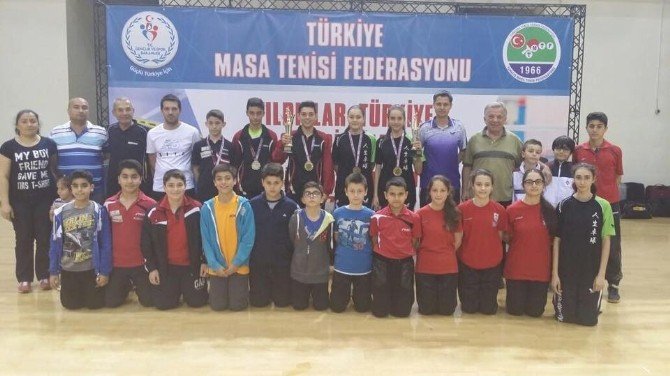 İzmir’de Yalovalı Raketler Destan Yazdı