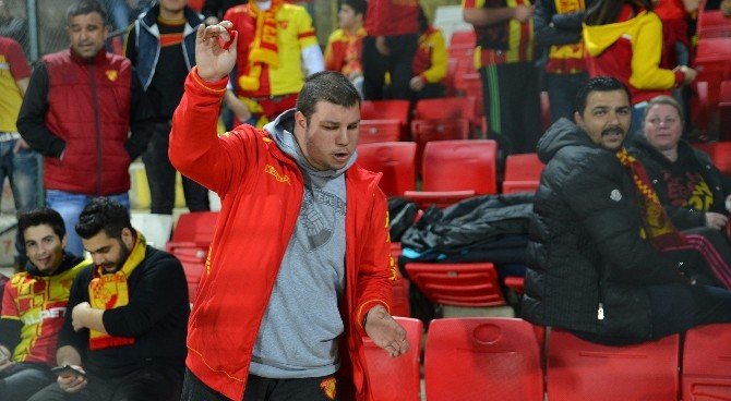 Göztepe’den Yılın Annesine Ödül
