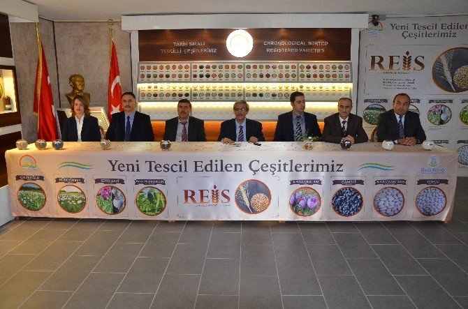 Eskişehir’de Tarımsal Üretime Kazandırılan Yeni Çeşitler Tanıtıldı