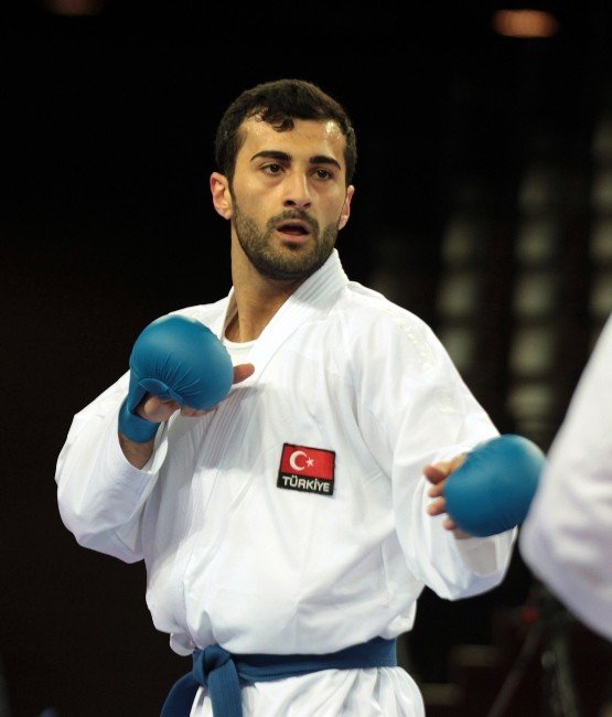 Karatede İlk Finalist Uğur Aktaş