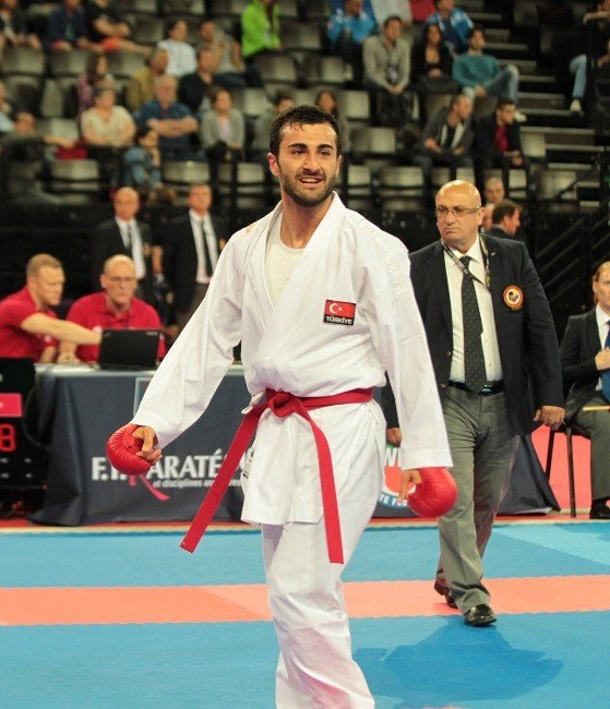 Karatede İlk Finalist Uğur Aktaş