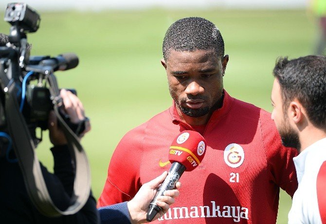 Galatasaray’a Derbi Öncesi Şoku