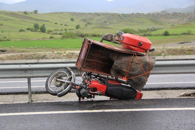 Tosya’da Motosiklet Kazası: 1 Yaralı