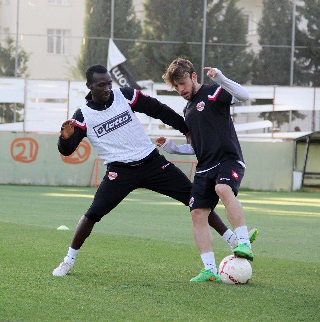 Adanaspor’da Kardemir Karabükspor Mesaisi