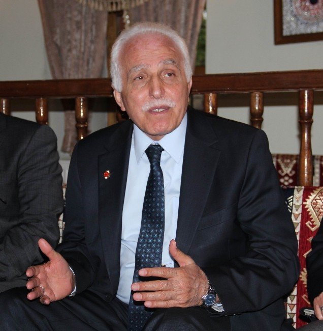 Sp Genel Başkanı Kamalak’tan Davutoğlu Yorumu