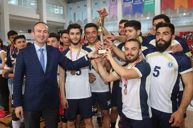 Odü 9. Spor Şenlikleri Sona Erdi
