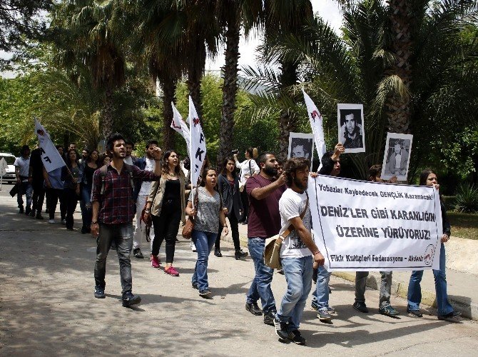 Aü’de ’Deniz Gezmiş’ Yürüyüşü