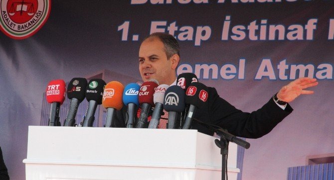Bakan Bozdağ: "100 Bin Kişiye 20 Hakim Ve Cumhuriyet Savcısı Temin Edecek Kadroları Oluşturacağız"