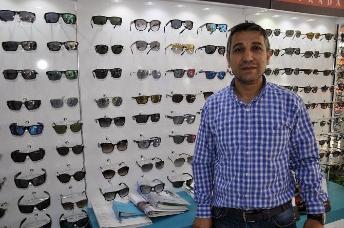 Uzmanlardan Güneş Gözlüğü Uyarısı