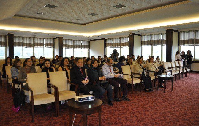 İnsan Ve Mekân Konulu Uluslararası Kongre Maltepe Üniversitesi’nde Başladı