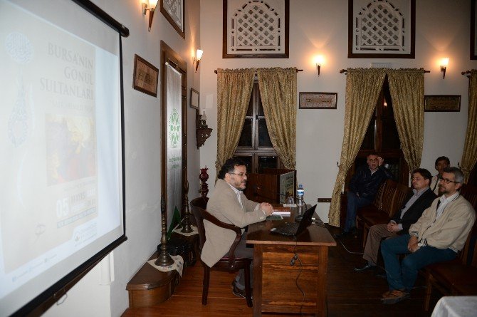 Sultanların Şairi Anıldı