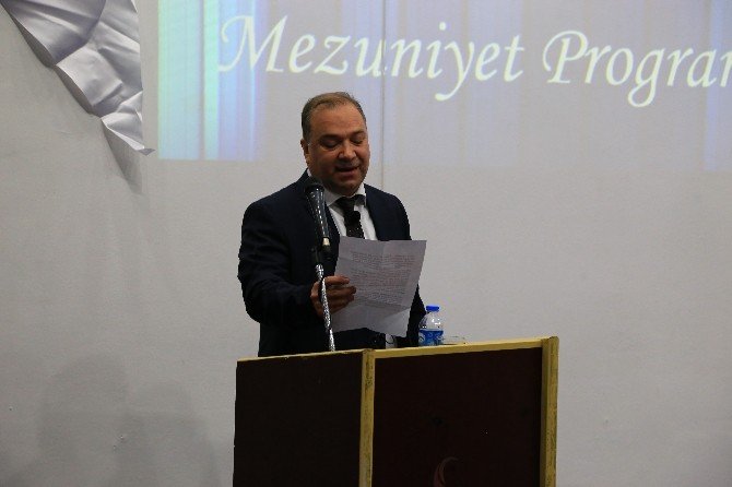 İhlas Yurtları, 22. Dönem Mezunlarını Uğurladı