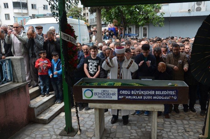 Fatsa’da Öğretmene Gözyaşı