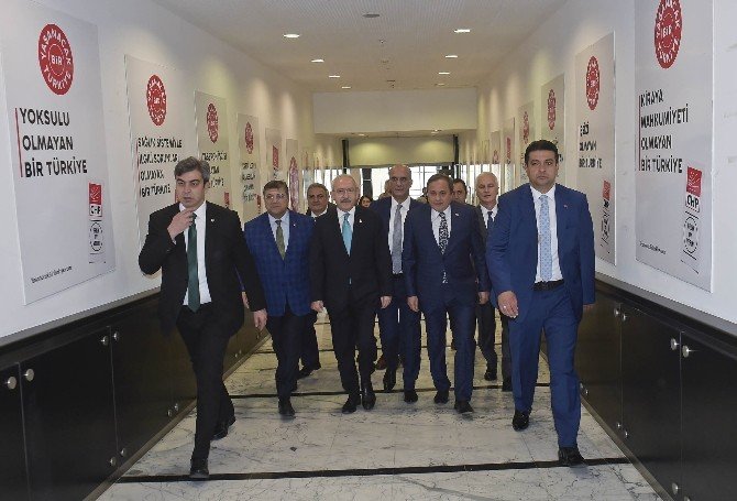 Kılıçdardoğlu Chp’li Belediye Başkanları İle Bir Araya Geldi