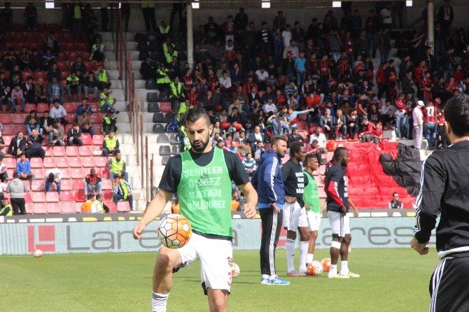 Kamil Ocak’ta Tribünler Doldu