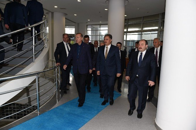 Cumhurbaşkanı Erdağan’dan Büyükşehir Belediyesine Ziyaret