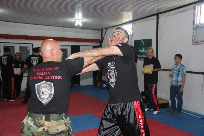 Hatay’da Yakın Savunma Eğitimi