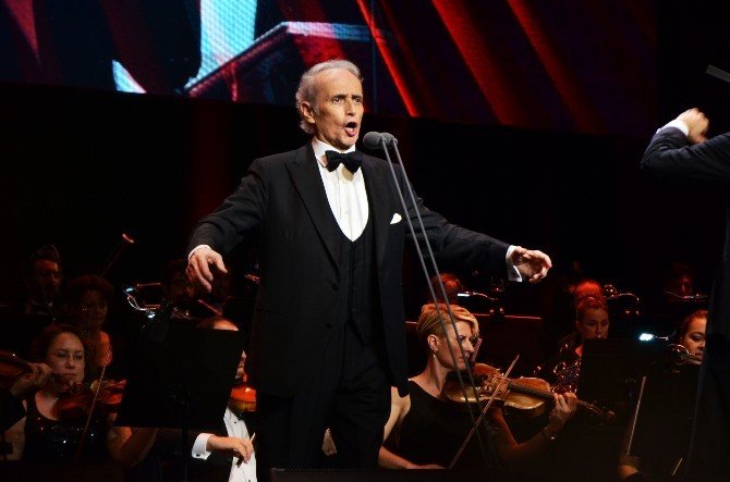 Tenor Carreras’tan Expo 2016’da Muhteşem Konser