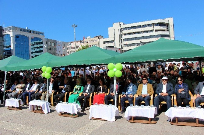Bakan Kılıç: "Yurt Dışından Öğrenciler Yoğun Şekilde Türkiye’ye Geliyor"