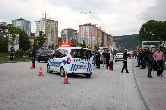 Ticari Aracın Çarptığı Yaya, Hayatını Kaybetti