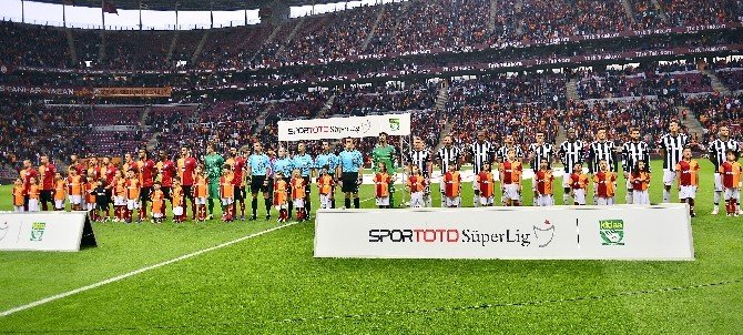 Tt Arena’da Dev Derbi