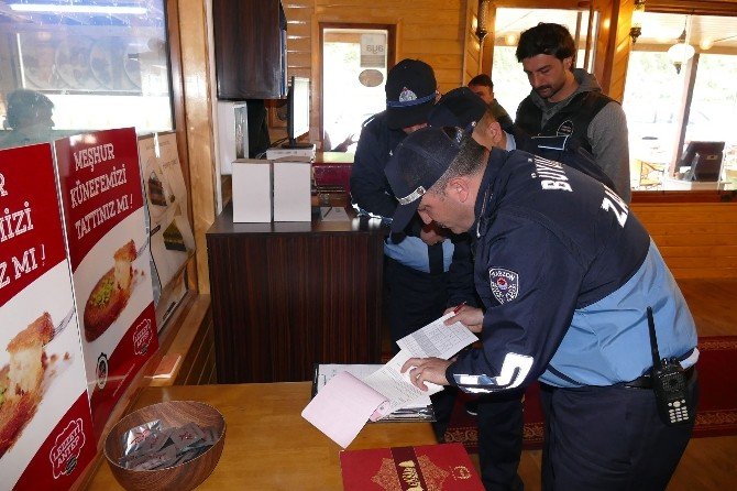 Büyükşehir Zabıtası Uzungöl’e Çıkartma Yaptı