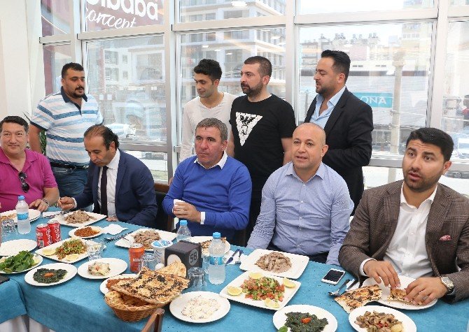 Hagı: "Şampiyonlukta Beşiktaş Daha Avantajlı"