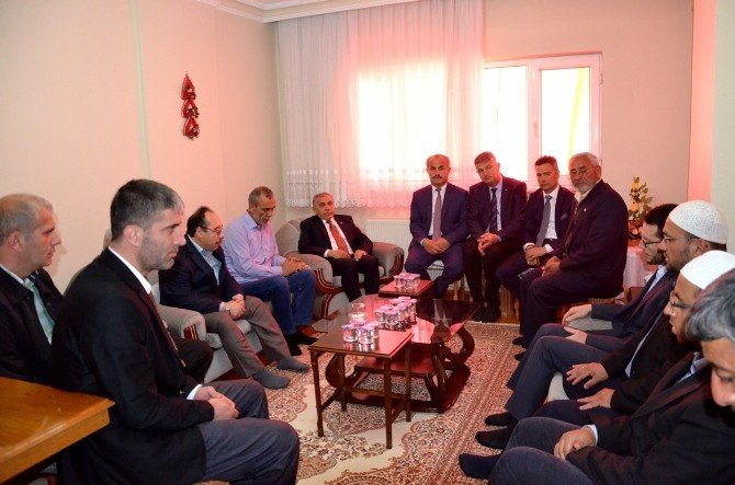 Bafra Kaymakamı’ndan Şehit Evine Taziye Ziyareti