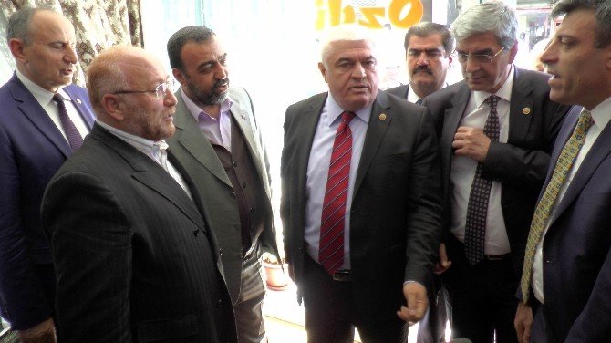 Chp Heyeti Roketlerin Hedefi Olan Kilis’te Esnafları Ziyaret Etti
