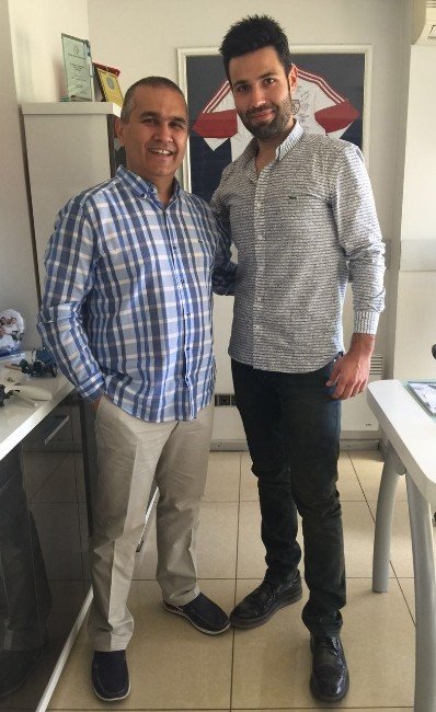 80 Kilo Verdi, Arkadaşları Sesinden Tanıdı