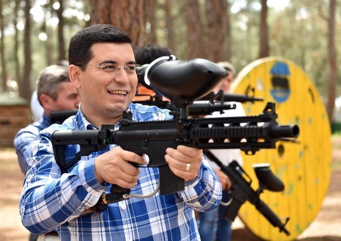 Tütüncü, Macera Ormanını İnceledi