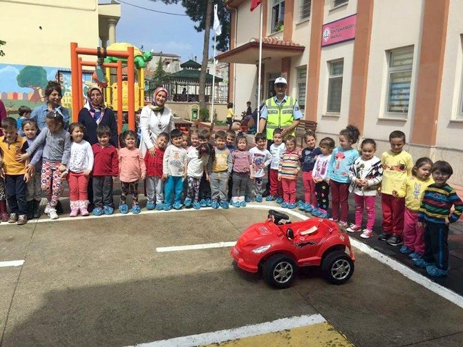 Fatsa’da Öğrencilere Uygulamalı Trafik Eğitimi