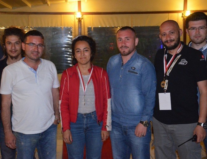Yarış Gözetmeni Bayan Taburcu Oldu