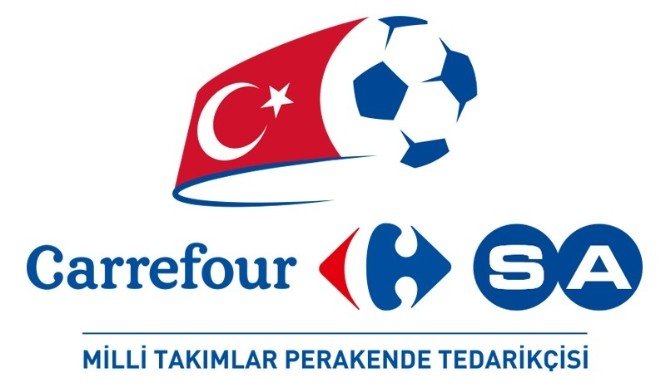 A Milli Futbol Takımının Lisanslı Ürünleri, Carrefoursa “Kırmızı Beyaz”larda Yerini Alıyor