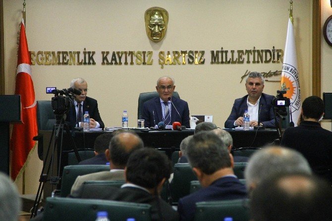 Başkan Yılmaz’ı Rahatsız Eden Görüntü