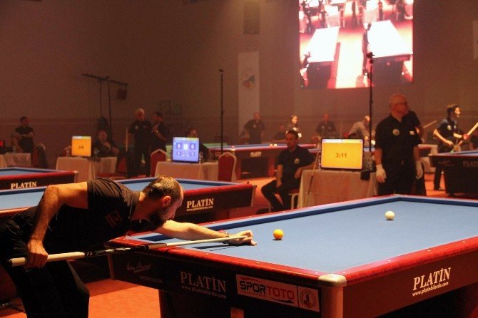 Türkiye 3 Bant Bilardo Şampiyonası’nın Seremonisi Yapıldı