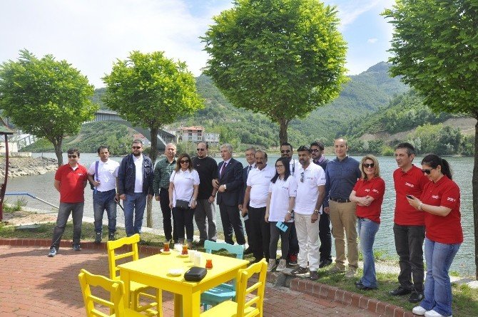 Ayvacık, Körfez Ülkelerinden Turizm Seyehat Acente Sahiplerini Ağırladı