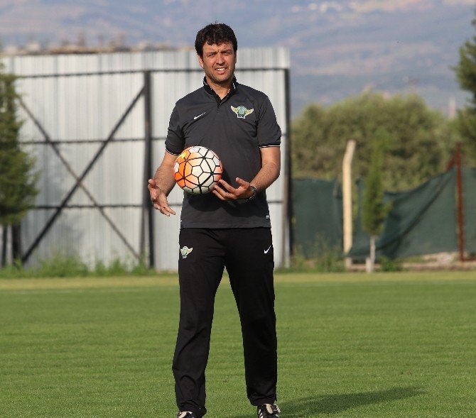 Cihat Arslan: "Ligi Galatasaray’ın Üzerinde Bitirmek İstiyoruz"