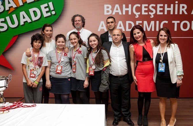300 Öğrenci Bahçeşehir Achıevers’da Yarıştı