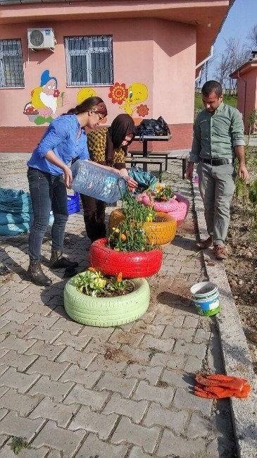 Silvan Meslek Yüsekokulu’ndan Her Okula Bir Sera
