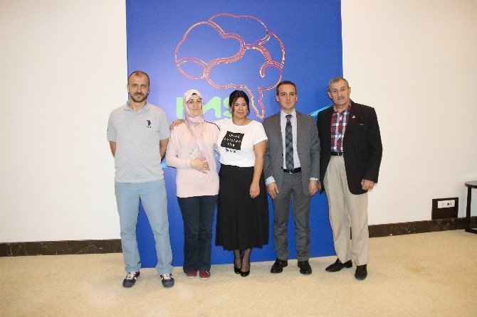 Ms Hastaları Drama Terapi İle İyileşiyor