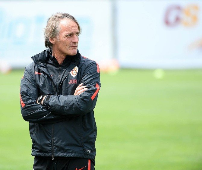 Galatasaray Hazırlıklarını Sürdürdü
