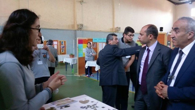 Tübitak Bilim Fuarı Sergisi Açıldı