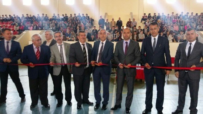 Tübitak Bilim Fuarı Sergisi Açıldı