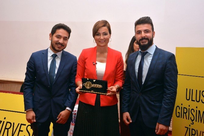 Senem Kılıç’tan Genç Girişimcilere Tüyolar