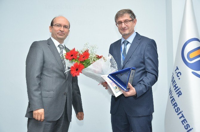 Esogü’de 5’inci Ulusal Güneş Ve Hidrojen Enerjisi Kongresi Başladı